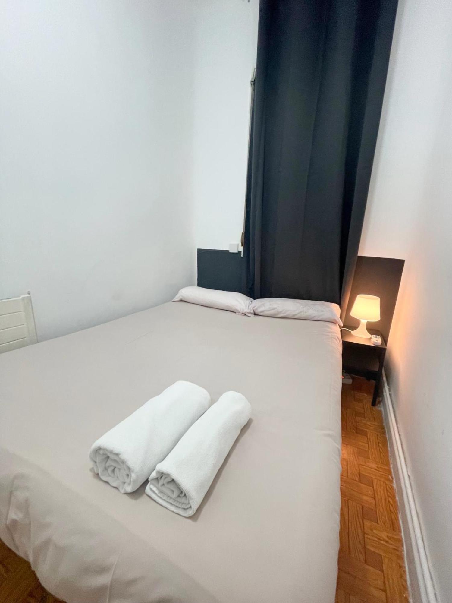 Toledo Habitaciones Мадрид Екстериор снимка